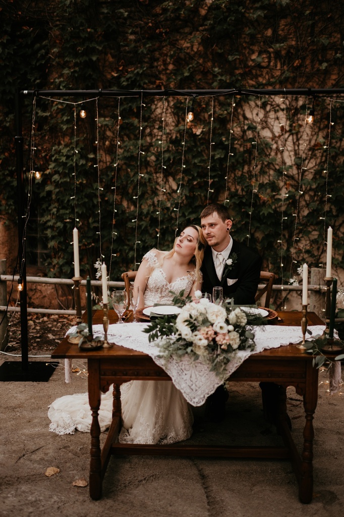 Adjustable Backdrop Cross Bar w/ Lights