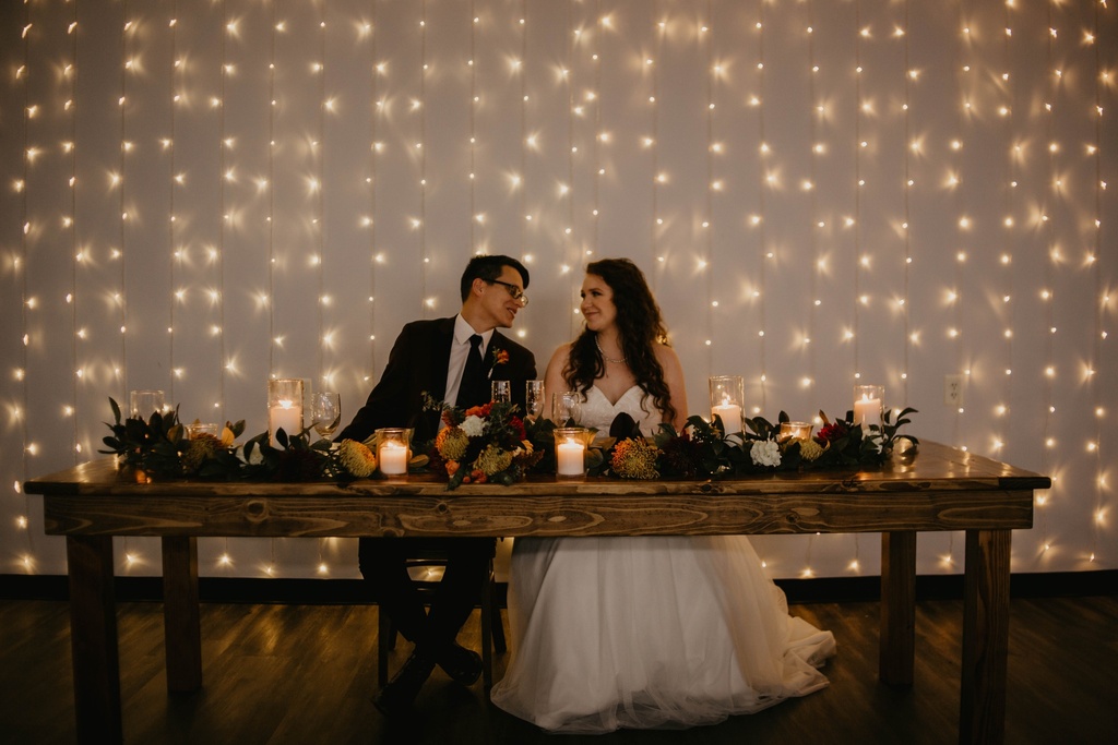Adjustable Backdrop Cross Bar w/ Lights